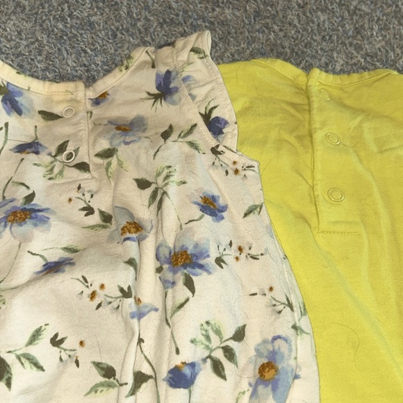 Two Infant Girl’s Summer Onesies Size 3 Month - Picture 4 of 4